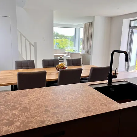 Het Duintje فيلة *